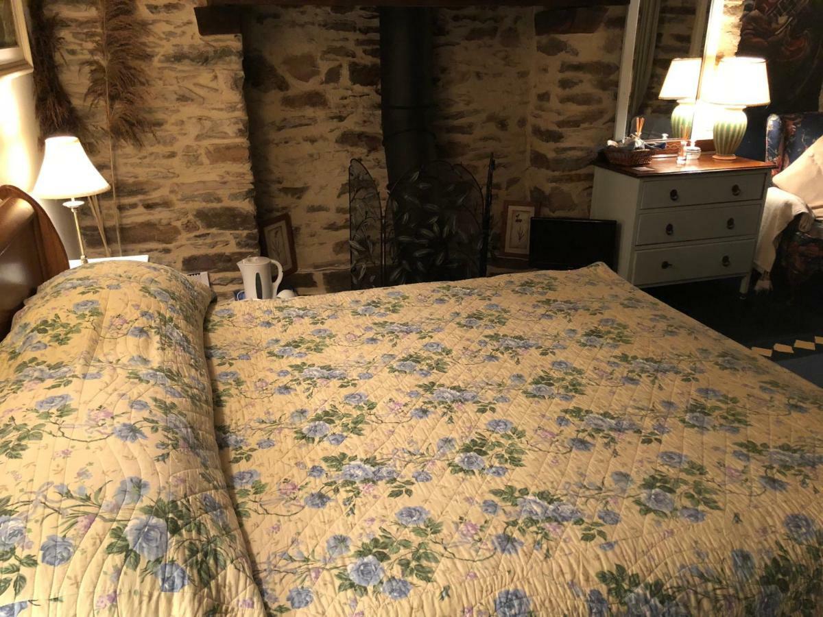 Les Rivieres Bed and Breakfast Caumont-sur-Orne Buitenkant foto