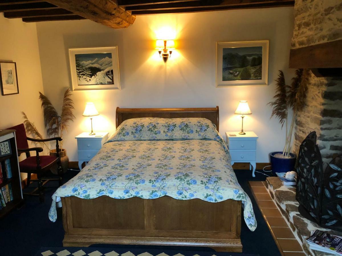 Les Rivieres Bed and Breakfast Caumont-sur-Orne Buitenkant foto